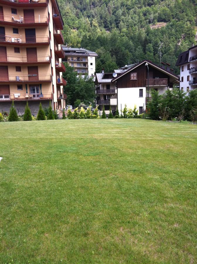 Relais Villa Brioschi Aprica Esterno foto